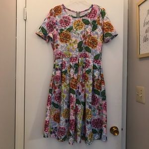 LuLaRoe Amelia